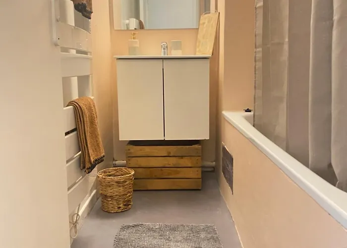 Les Esclafidous, Centre Ville- Proche Arenes & Maison Carree Apartman Nîmes