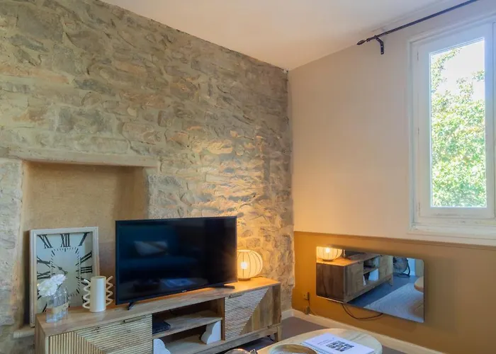 Les Esclafidous, Centre Ville- Proche Arenes & Maison Carree *