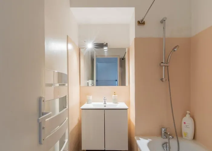 Les Esclafidous, Centre Ville- Proche Arènes&maison Carrée * Nîmes